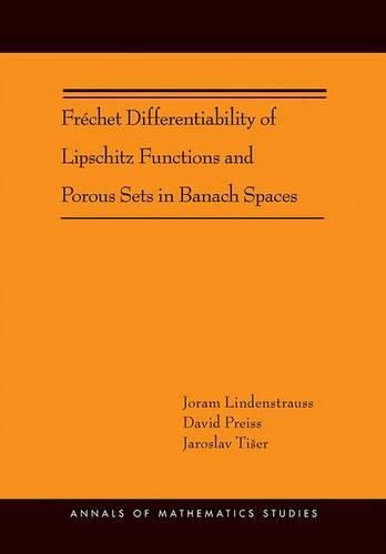 Fréchet Differentiability of Lipschitz Functions and Porous Sets in Banach Spaces