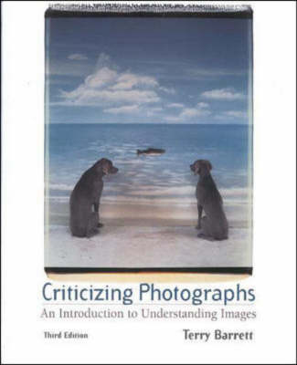 Criticizing Photographs