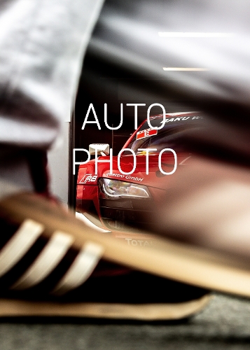 AUTO PHOTO 04