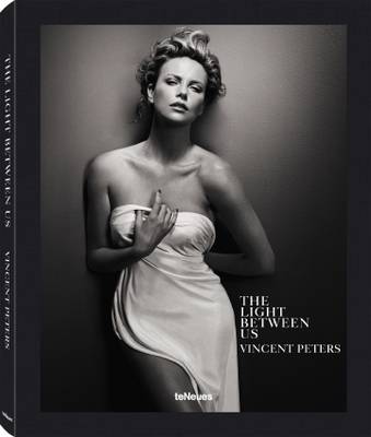 Light Between Us: Collector's Edition (Charlize Theron)