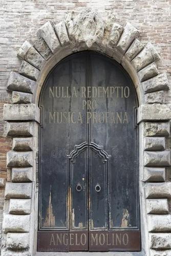 Nulla Redemptio Pro Musica Profana English Edition